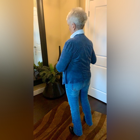 LN KUT FROM THE KLOTH JACKET. FEELS LIKE SUEDE BUT MACHINE WASH  & DRY. DARLING - Picture 10 of 10